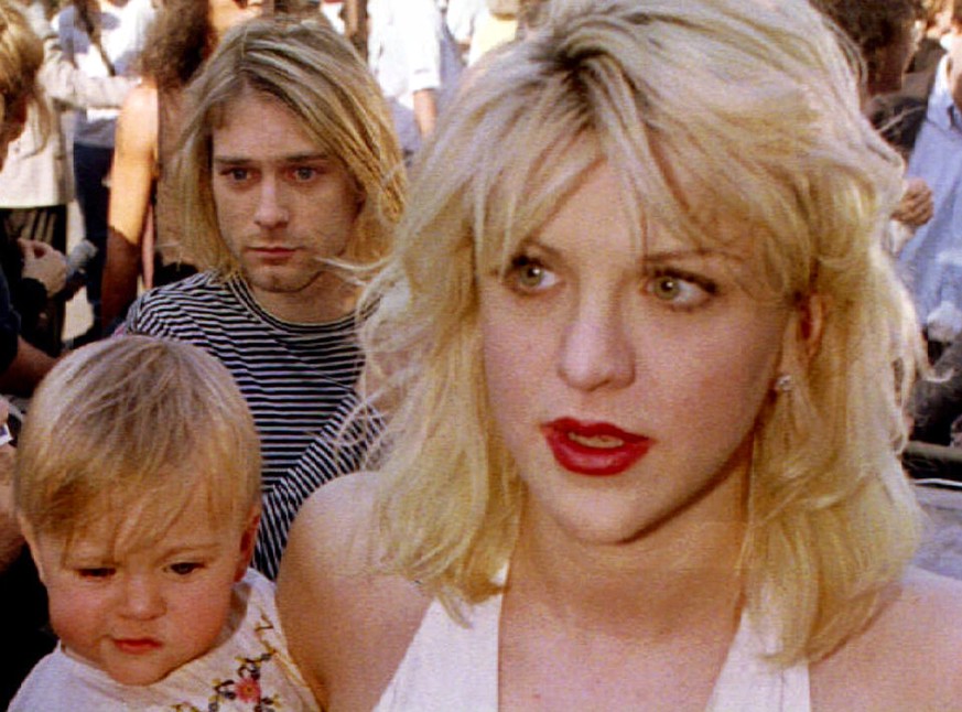Familie Cobain-Love am 9. September 1992: Tochter Frances Bean Cobain, Courtney Love und Kurt Cobain an der MTV Music Award Show in Los Angeles.