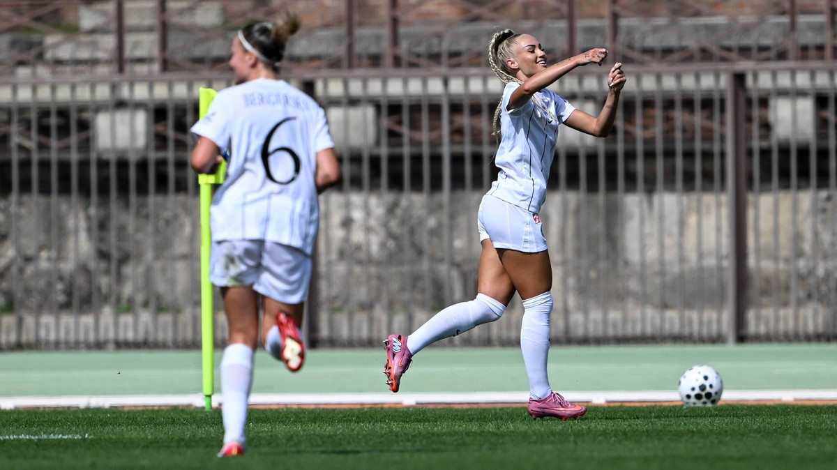 Cm Milano 14/09/25 - serie A Womens Cup / Inter-Como / foto Cristiano Mazzi/Image nella foto: esultanza gol Alisha Lehmann PUBLICATIONxNOTxINxITA