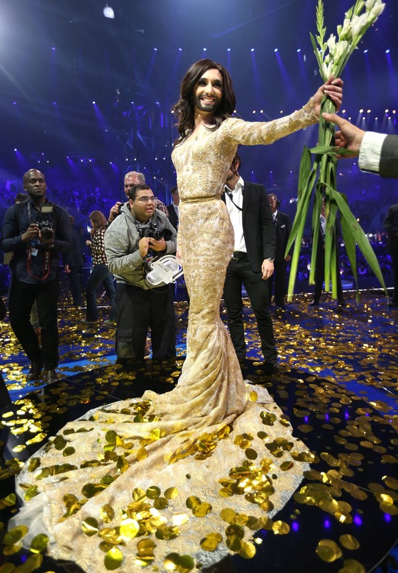 ITAR-TASS: COPENHAGEN, DENMARK. MAY 11, 2014. Conchita Wurst representing Austria, the winner the 2014 Eurovision Song Contest, gives a press conference. PUBLICATIONxINxGERxAUTxONLY RE1436CF