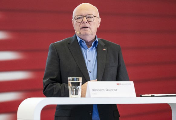 Vincent Ducrot, CEO SBB, informiert ueber die Vergabe der Produktion von 116 Doppelstockzuegen fuer die Zuercher S-Bahn und die Westschweiz an Siemens Mobility, am Freitag, 7. November 2025 am SBB Hau ...