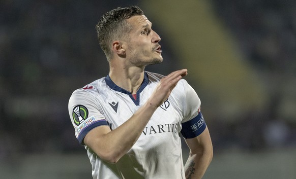 epa10621743 Basel&#039;s Taulant Xhaka reacts during the UEFA Conference League semi final first leg soccer match between Italy&#039;s ACF Fiorentina and Switzerland&#039;s FC Basel 1893 at the Artemi ...