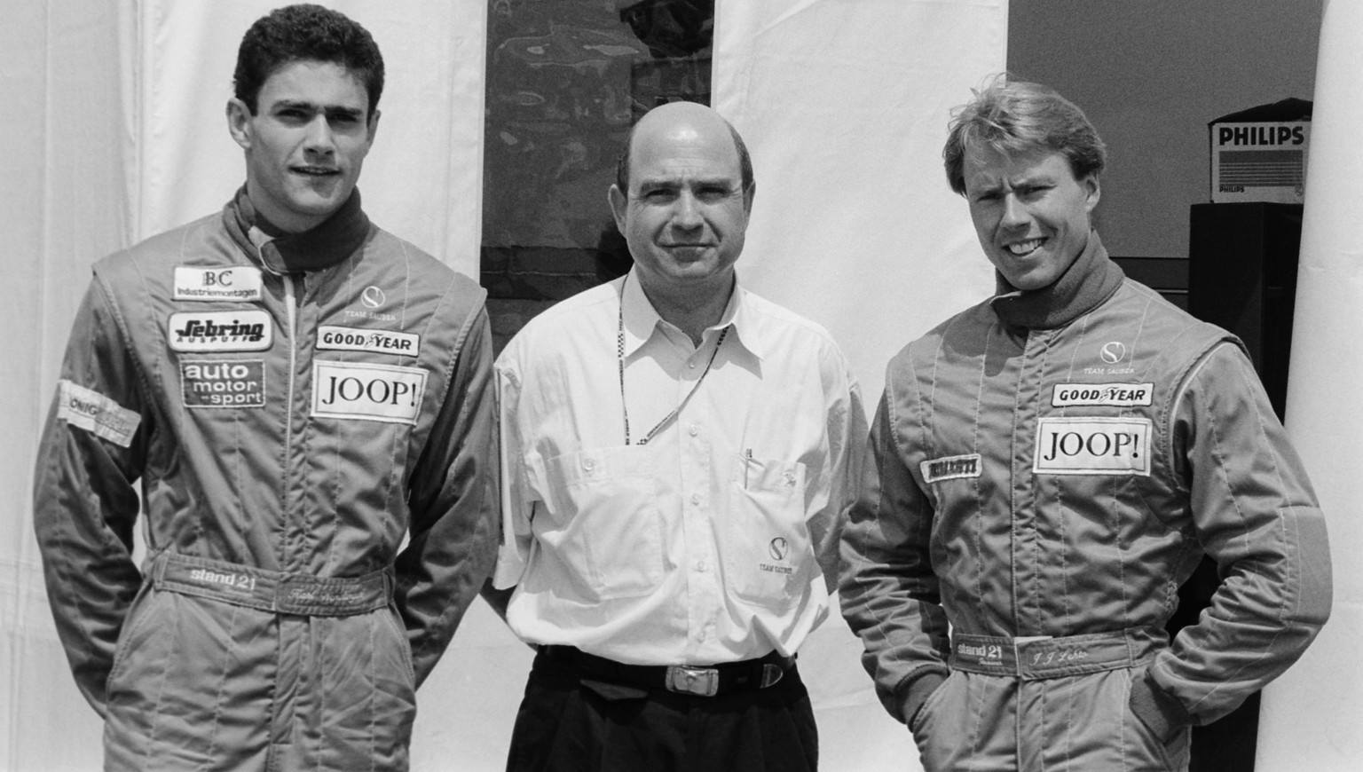 Teamchef Peter Sauber mit einen beiden Piloten Karl Wendlinger (links) und J.J. Lehto.