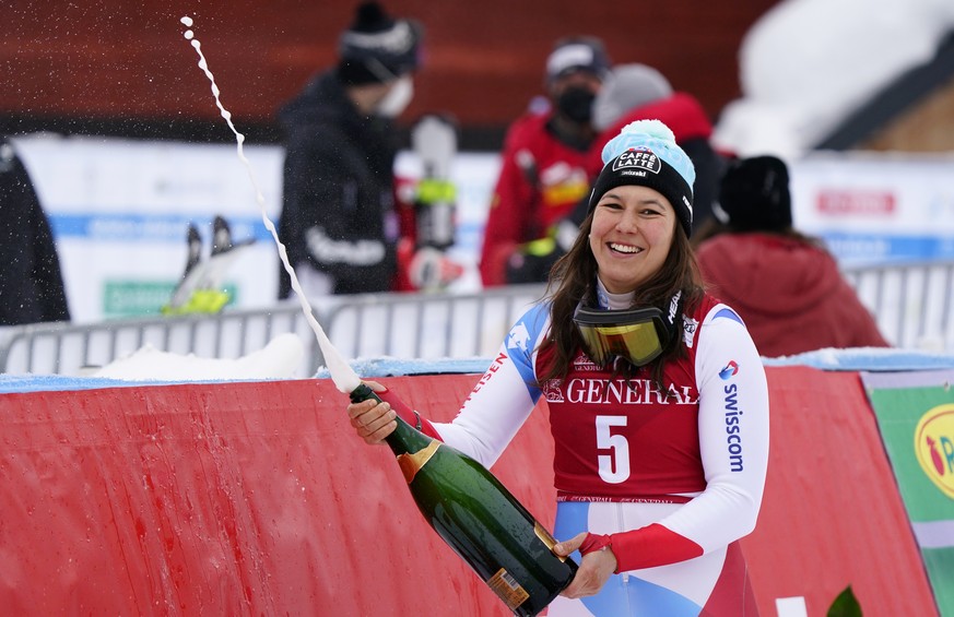 Switzerland&#039;s Wendy Holdener celebrates her second place during the alpine ski, World Cup women&#039;s slalom in Kranjska Gora, Slovenia, Sunday, Jan. 9, 2022. (AP Photo/Pier Marco Tacca)