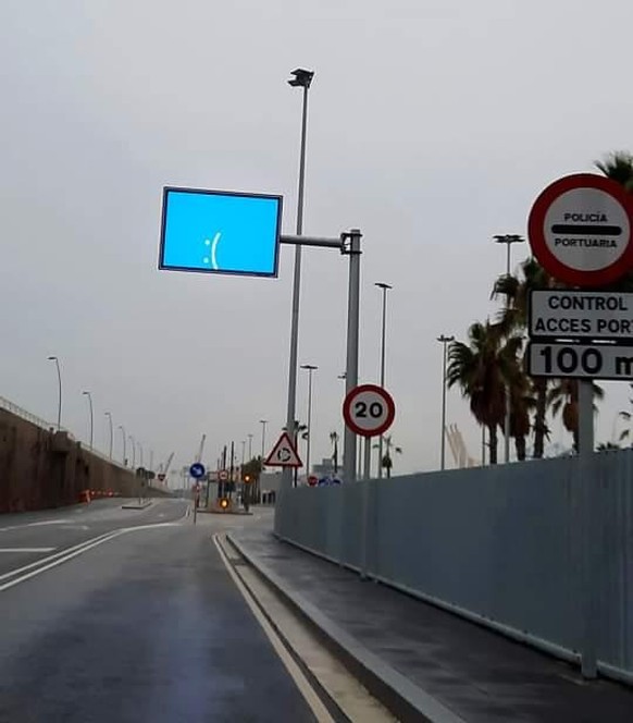 Faildienstag: Trauriges Schild auf Autobahn