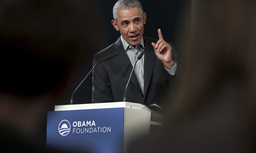 Former US President Barack Obama gestures as he speaks during a town hall meeting at the &#039;European School For Management And Technology&#039; (ESMT) in Berlin, Germany, Saturday, April 6, 2019. ( ...