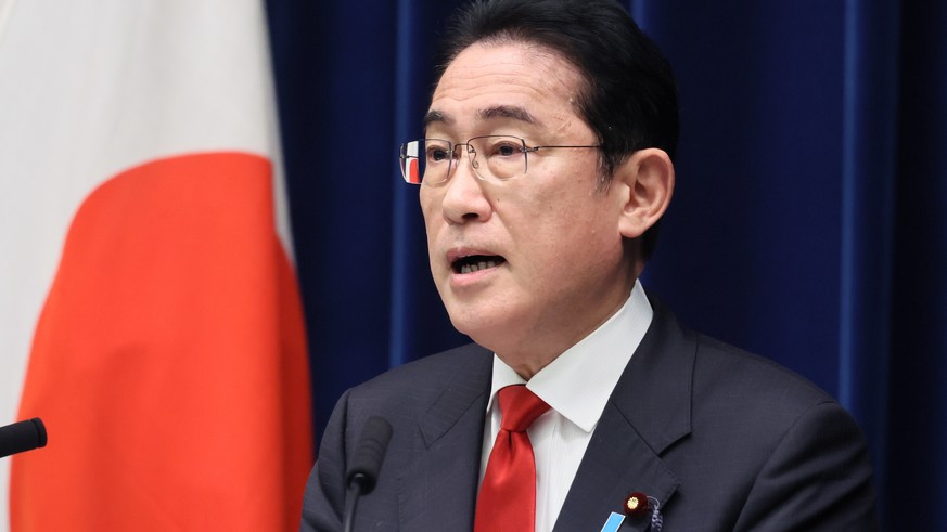 The Japanese prime minister presents measures to counter the declining birth rate