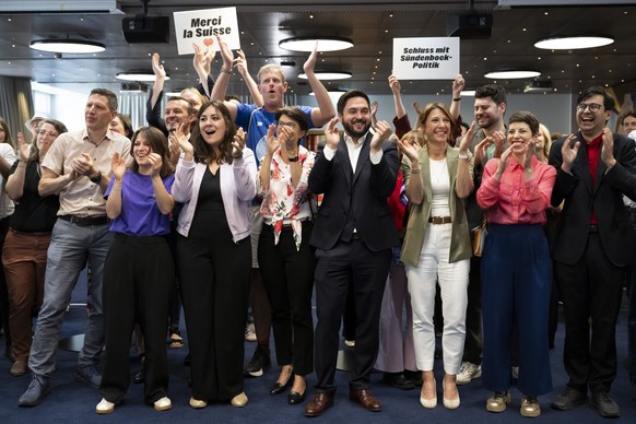 Nationalraetin Mattea Meyer, Co-Parteipraesidentin SP, Nationalrat Arber Bullakaj, SP-SG, Nationalraetin Samira Marti, SP-BL, Nationalraetin Ursula Zybach, SP-BE, Nationalrat Cedric Wermuth, Co-Partei ...