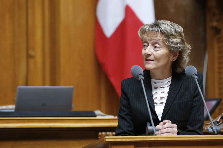 Eveline Widmer-Schlumpf im Parlament.