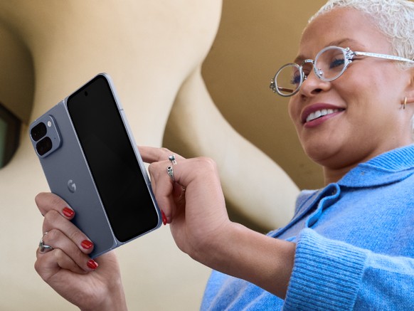 Das Pixel 10 Pro Fold soll besonders stabil sein.