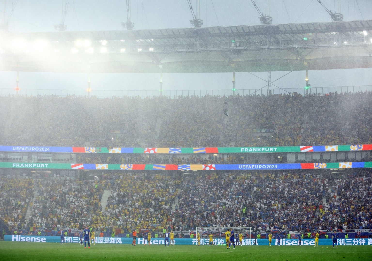 A general view of the game as rain pours during the second half Slovakia v Romania, UEFA European Championship, EM, Europameisterschaft 2024, Group E, Football, Frankfurt Arena, Frankfurt am Main, Ger ...
