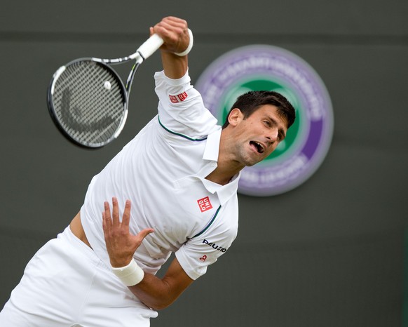 07.07.2015; Wimbledon; Tennis - Wimbledon 2015;
Novak Djokovic (SRB)
(Juergen Hasenkopf/freshfocus)