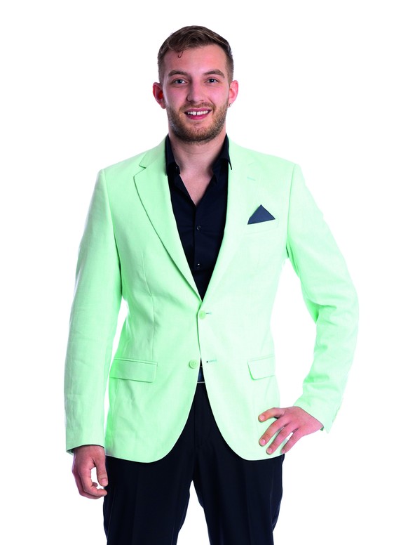 Bachelorette Schweiz 2022, Kandidaten: Luca aus Aargau, Foto im Anzug