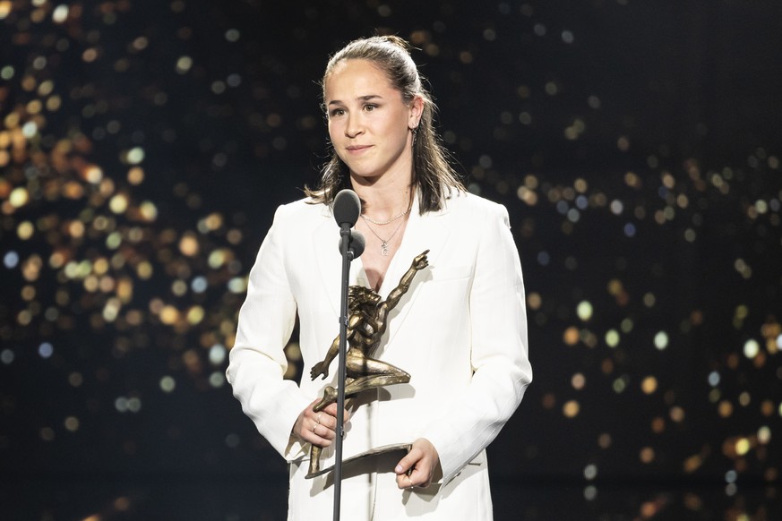 Geraldine Reuteler, Fussball, erhaelt den Preis MVP des Jahres 2025 an der Verleihung der Sports Awards 2025 am Sonntag, 29. Maerz 2026 in den Studios des SRF in Zuerich. Die Show wurde aufgrund der F ...