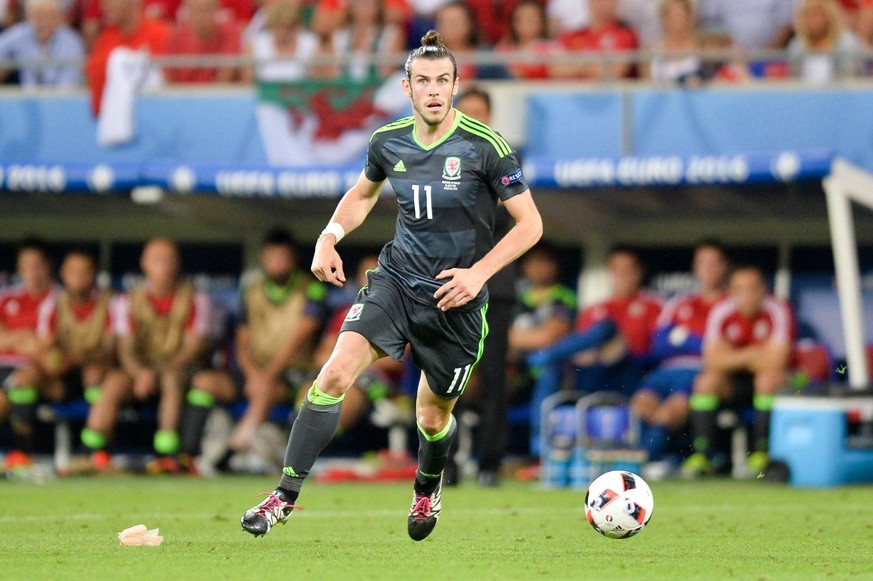 11 GARETH BALE (wal) - Fussball, Portugal vs. Wales - UEFA EURO EM Europameisterschaft Nationalteam Fussball 2016 - Lyon - 06/07/2016 AnthonyBIBARD/FEP/Panoramic PUBLICATIONxNOTxINxFRAxITAxBEL

11 G ...