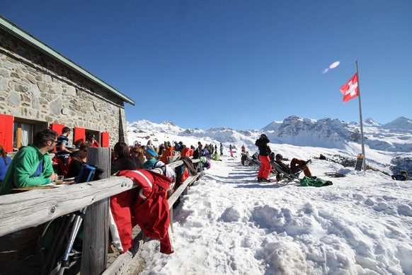 Zwischenstopp bei der Cabane Bella-Tola.