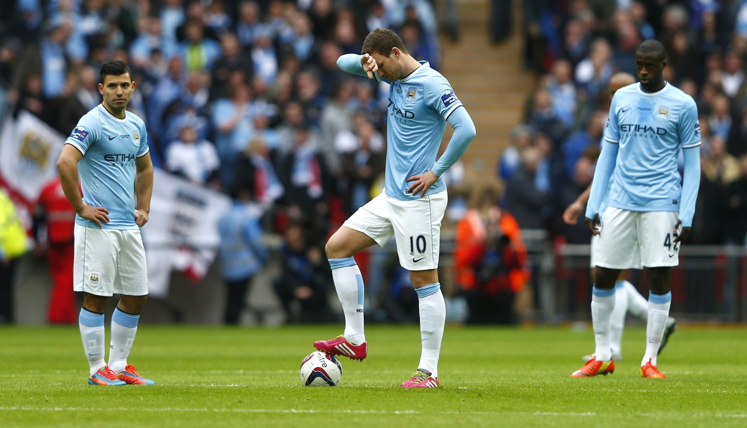 Sergio Agüero, Edin Dzeko und Yaya Touré (von links) erzielten zusammen 53 Tore für Manchester City.