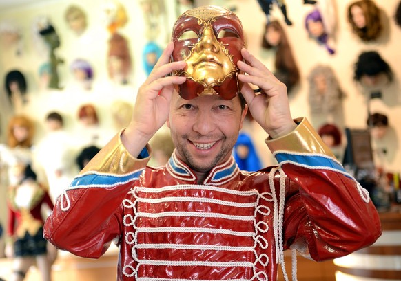 epa04045867 Swiss singer Rene Baumann known as DJ Bobo poses in the costume shop &#039;Maskworld&#039; in Berlin, Germany, 28 January 2014. He presents his new album &#039;Circus&#039;. EPA/BRITTA PED ...