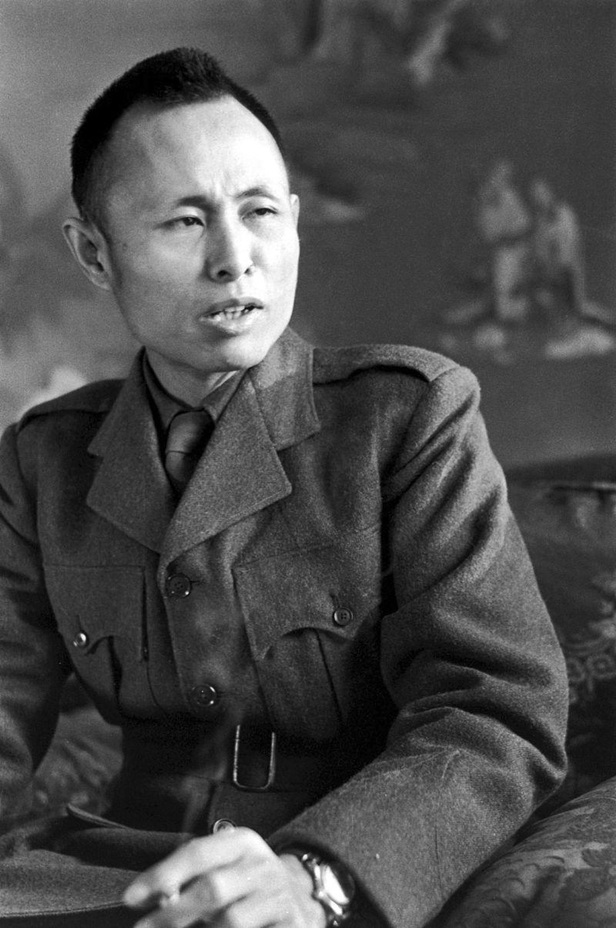 Burma: Aung San in den 40er-Jahren
Von Autor unbekannt - Various collections, Gemeinfrei, https://commons.wikimedia.org/w/index.php?curid=19133337