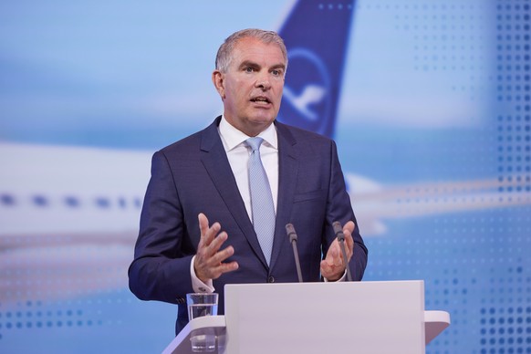 epa09177202 A handout photo made available by German airline Deutsche Lufthansa AG shows Lufthansa Group CEO Carsten Spohr during the Lufthansa virtual general assembly in Frankfurt am Main, Germany,  ...