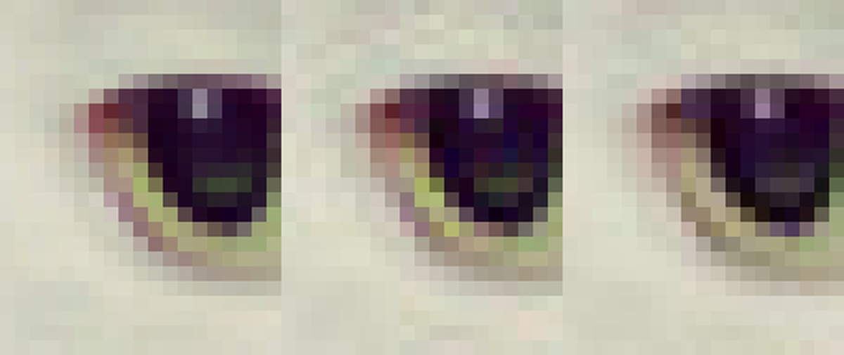 Links das Original, in der Mitte das Resultat eines herkömmlichen Bild-Kompressions-Algorithmus und rechts das mit Guetzli verkleinerte Auge mit weniger Artefakten.