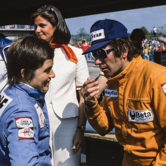 IMAGO / Motorsport Images

1975 Swedish GP ANDERSTORP RACEWAY, SWEDEN - JUNE 08: Lella Lombardi talks with fellow Italian Vittorio Brambilla during the Swedish GP at Anderstorp Raceway on June 08, 197 ...