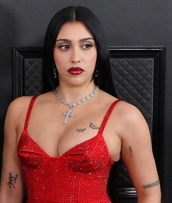 Trinity Vigorsky and Lourdes Leon attend the 65th annual Grammy Awards at the Crypto.com Arena in Los Angeles on Sunday, February 5, 2023. PUBLICATIONxINxGERxSUIxAUTxHUNxONLY LAP20230205585 JIMxRUYMEN