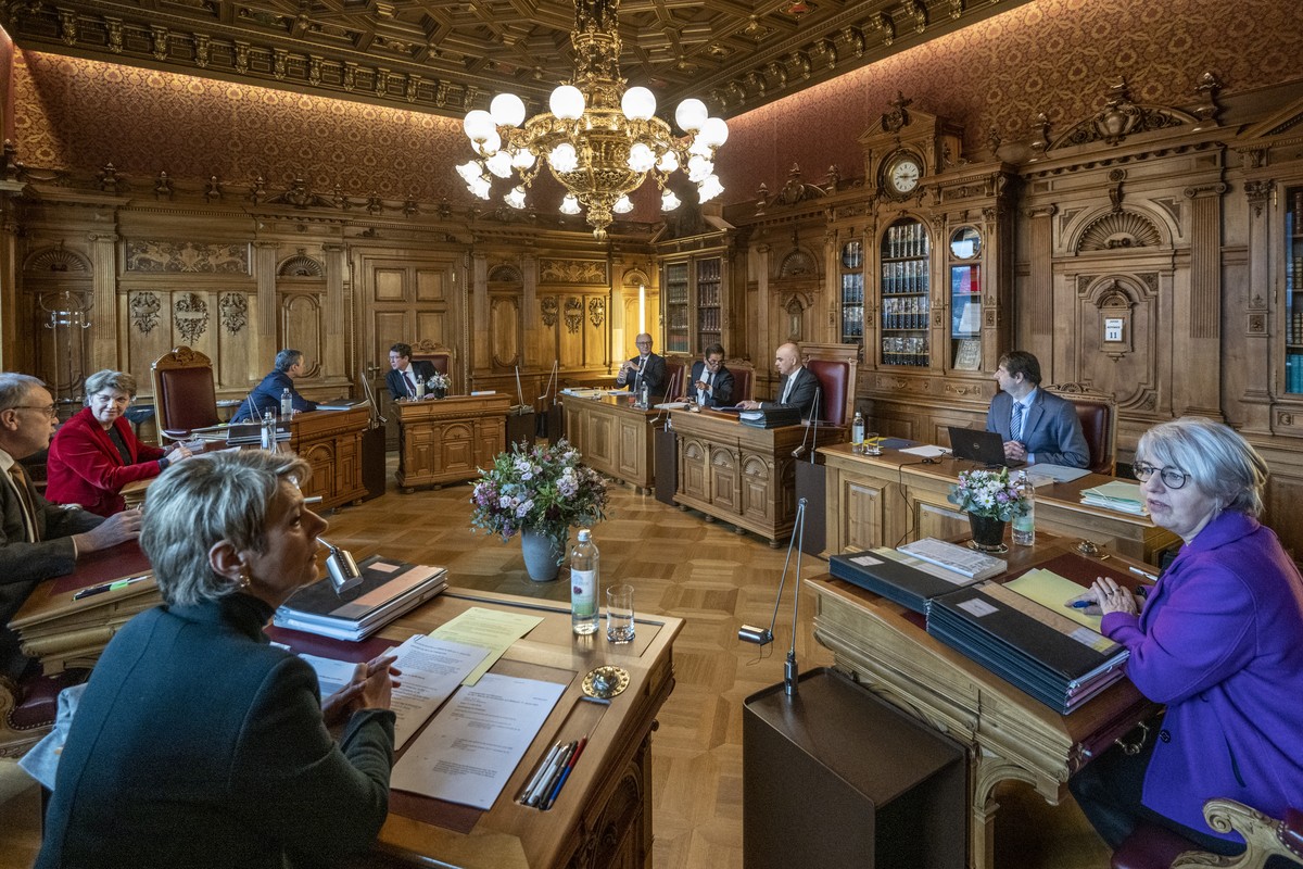 Le Conseil fédéral dans sa salle. C'est là qu'il traite des grands dossiers de l'Etat.