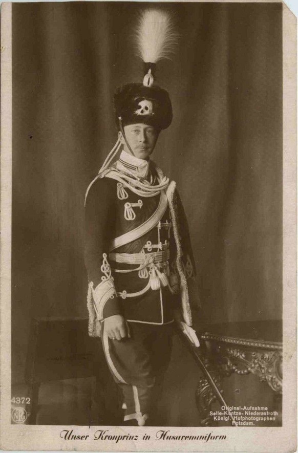 Kronprinz in Husarenuniform