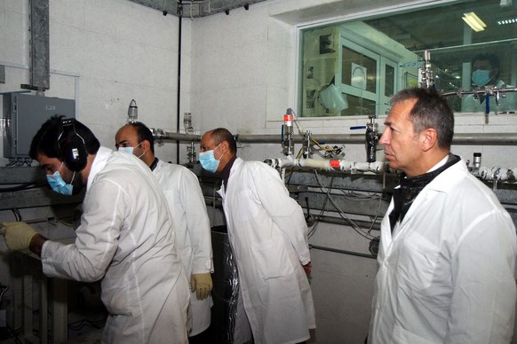 Ein Team der IAEA kontrolliert im Iran eine Anlage zur Anreicherung von Uran.