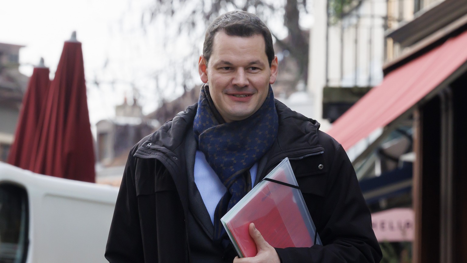 Pierre Maudet, conseiller d&#039;Etat genevois, arrive au palais de justice pour contester une amande devant le tribunal de police, ce mardi 30 janvier 2024 a Geneve. Pierre Maudet conteste une amende ...