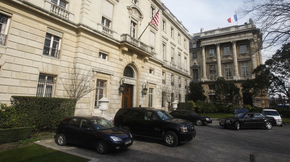 Gesichtet wurde die erste Drohne gegen Mitternacht über der US-Botschaft.&nbsp;