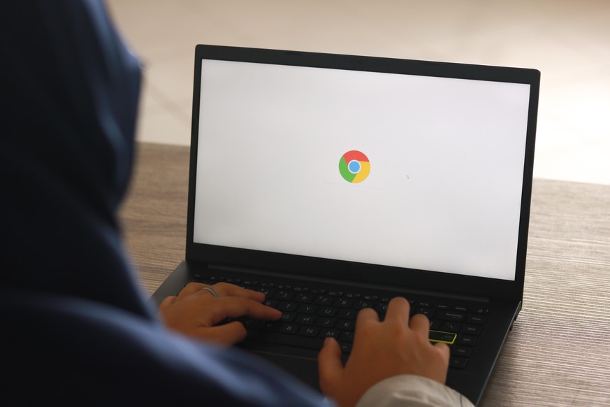 Die Software-Aktualisierung für den Google-Webbrowser sollte nicht nur von Kapuzenpulli-Trägern umgehend installiert werden. 😉