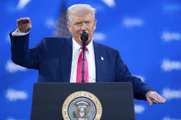 President Donald Trump speaks at the Conservative Political Action Conference, CPAC, at the Gaylord National Resort &amp; Convention Center, Saturday, Feb. 22, 2025, in Oxon Hill, Md. (AP Photo/Jose L ...