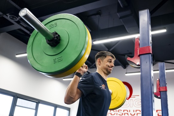Franco Noti trains in the fitness room for the next 37th America?s Cup, at the team&#039;s base, in Port Vell, Barcelona, Spain, Tuesday May 14, 2024. The Swiss-built AC75 Alinghi Red Bull Racing&#039 ...