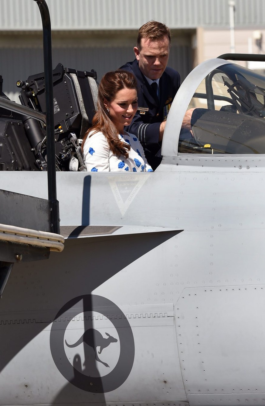 Die Herzogin sieht dagegen nicht so aus, als wäre sie ein grosser Jet-Fan. Aber das ist reine Spekulation.