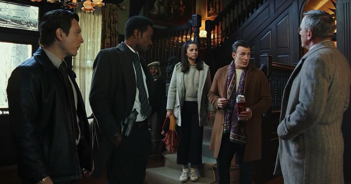 Daniel Craig, Chris Evans, Noah Segan, Ana de Armas, and LaKeith Stanfield in Knives Out: Mord ist Familiensache (2019)
