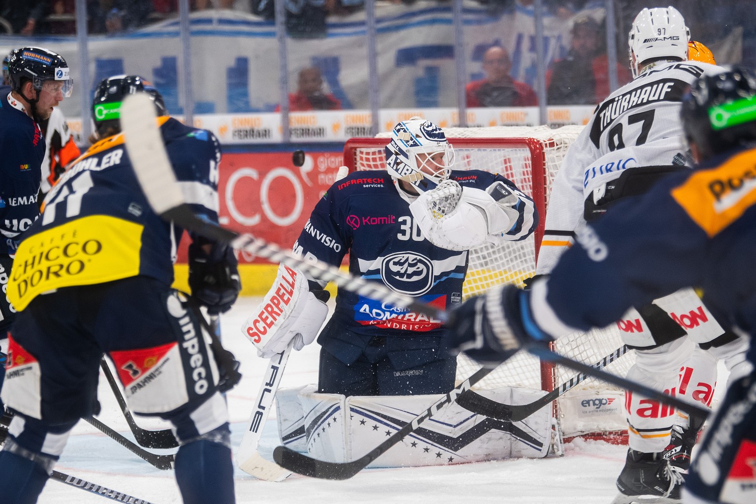 Ambri&#039;s goalkeeper Janne Juvonen, during the preliminary round game of National League Swiss Championship 2023/24 between HC Ambri Piotta and HC Lugano at the Gottardo Arena in Ambri Friday, Nove ...