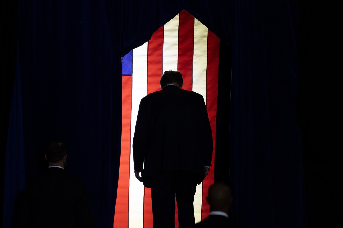 epa11093080 Former US President Donald J. Trump leaves at the conclusion of a campaign rally at SNHU Arena in Manchester, New Hampshire, USA, 20 January 2024. The New Hampshire primary is held on 23 J ...