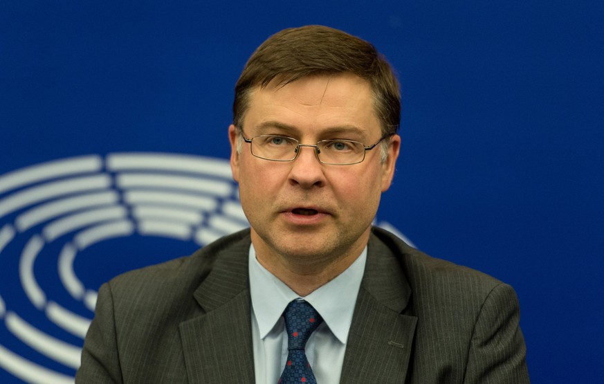 epa05887701 Valdis Dombrovskis, Vice-President of the European Commission, speaks to journalists in a press conference in the European Parliament in Strasbourg, France, 04 April 2017. The house voted  ...