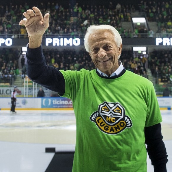 Geo Mantegazza, former chairman of the Lugano hockey club, is celebrated for his 90th birthday, before the preliminary round game of National League Swiss Championship 2018/19 between HC Lugano and Ge ...