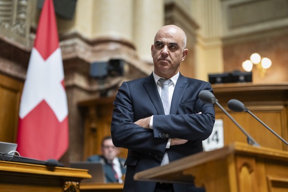 Bundespraesident Alain Berset nimmt eine Frage zum Elektronischen Patientendossier EPD entgegen, an der Wintersession der Eidgenoessischen Raete, am Donnerstag, 14. Dezember 2023 im Nationalrat in Ber ...