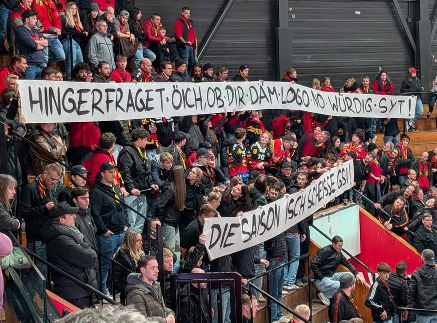 Die Botschaft der Fankurve: «Die Saison war scheisse!»