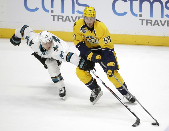 Roman Josi ist mit Nashville weiterhin in den NHL-Playoffs beschäftigt.