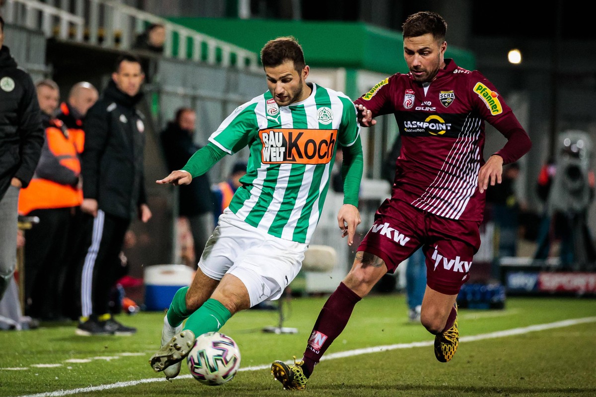 22.02.2020, Pappelstadion, Mattersburg, AUT, 1. FBL, SV Mattersburg vs Cashpoint SCR Altach, 20. Runde, im Bild v. l. Andreas Kuen SV Mattersburg, Alain Wiss Cashpoint SCR Altach // during the tipico  ...