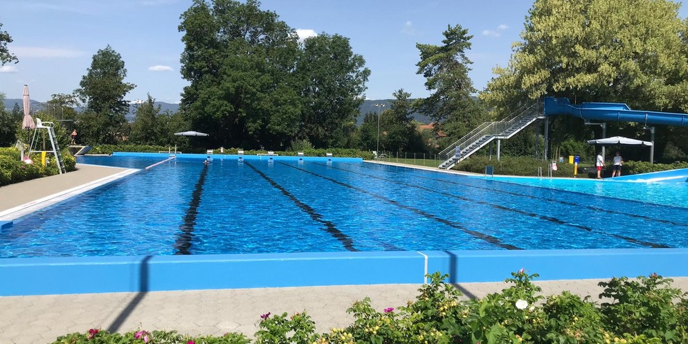 Schwimmbad in der Seeländer Gemeinde Büren an der Aare ist im Moment geschlossen.