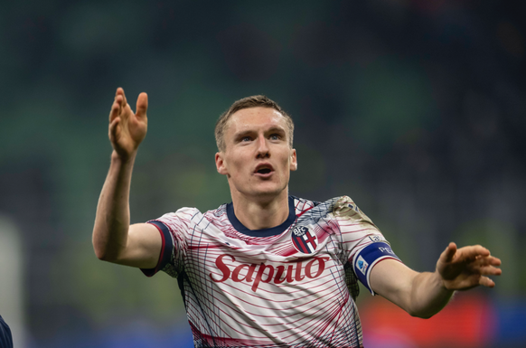 Michel Aebischer (Bologna) during the Italian Serie A Italy Cup match between Inter 1-2 Bologna at Giuseppe Meazza Stadium on December 20, 2023 in Milano, Italy. Noxthirdxpartyxsales PUBLICATIONxNOTxI ...