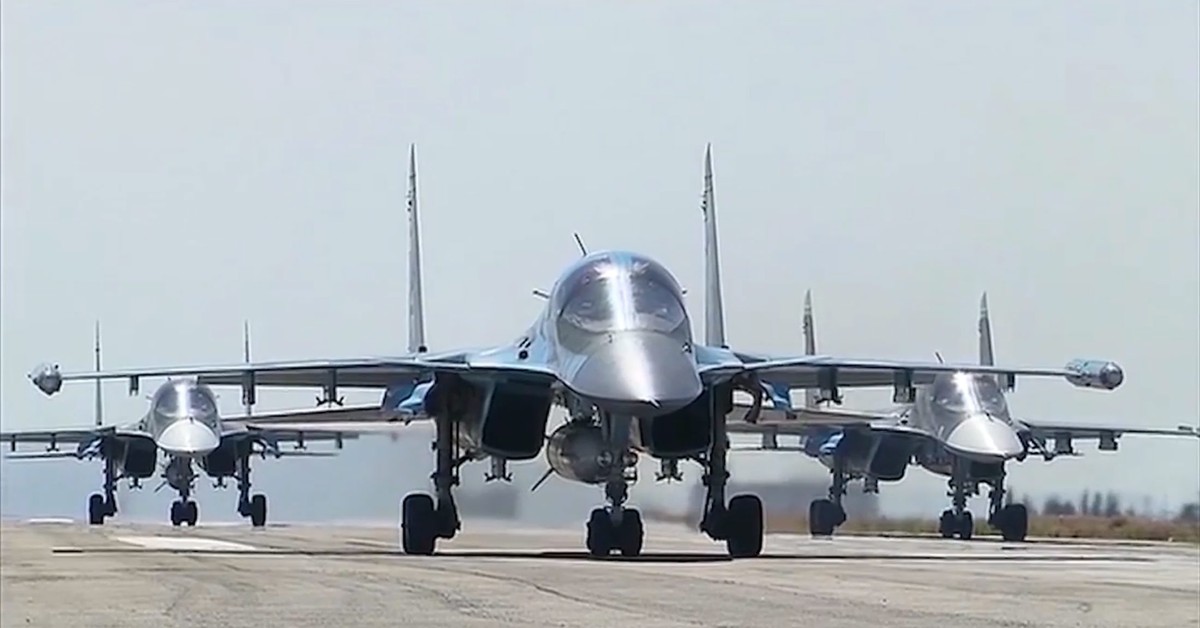 Diese Su-34-Bomber wurden laut Militärs am 15. März ebenfalls nach Russland zurückgerufen.