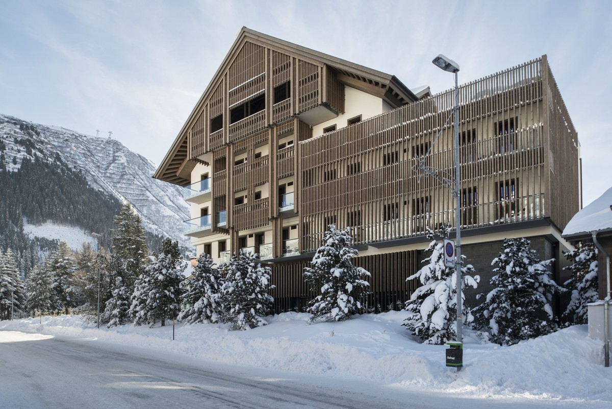 ZUM DACHSTOCKBRAND IM LUXUSHOTEL CHEDI IN ANDERMATT AM 19. DEZEMBER 2014 STELLEN WIR IHNEN FOLGENDES THEMENBILD ZUR VERFUEGUNG - Das Chedi-Hotel in Andermatt am Dienstag, 3. Dezember 2013. (KEYSTONE/C ...