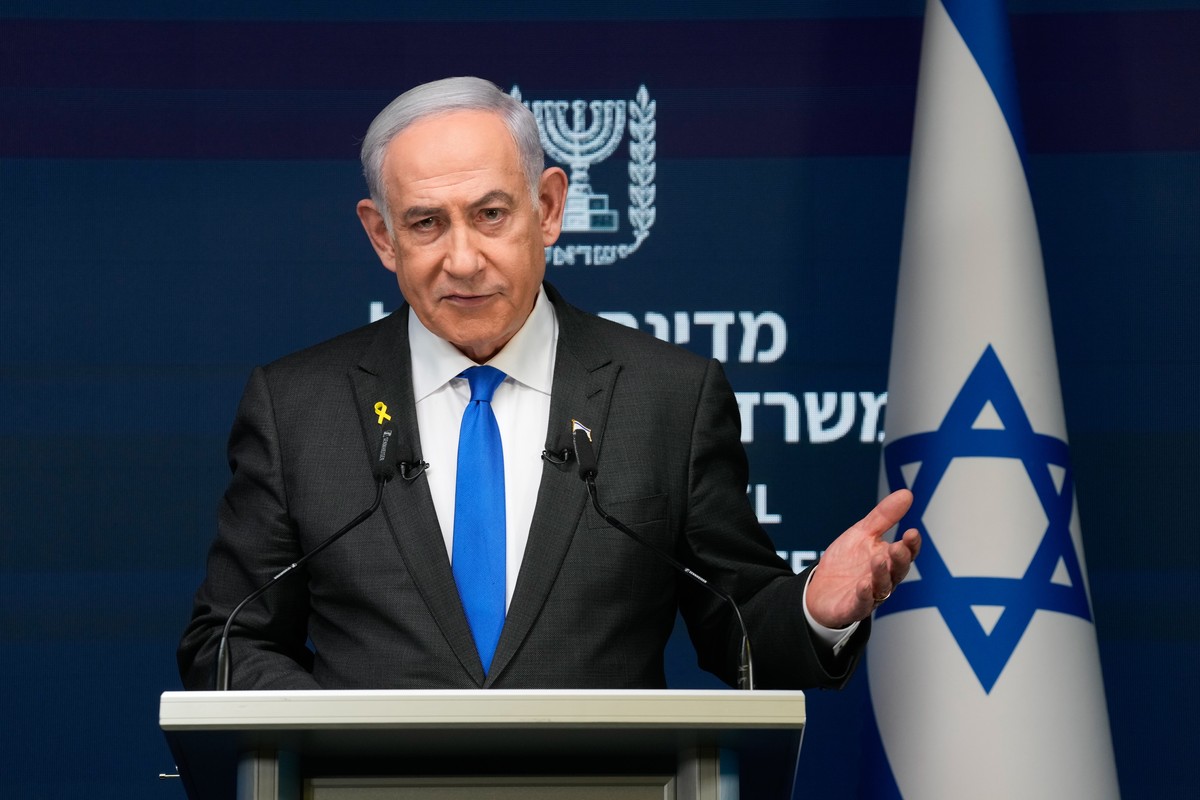 epa11580661 Israeli Prime Minister Benjamin Netanyahu speaks during a news conference in Jerusalem, 02 September 2024. The Israeli Prime Minister said, among other things, that Israel 'must have  ...