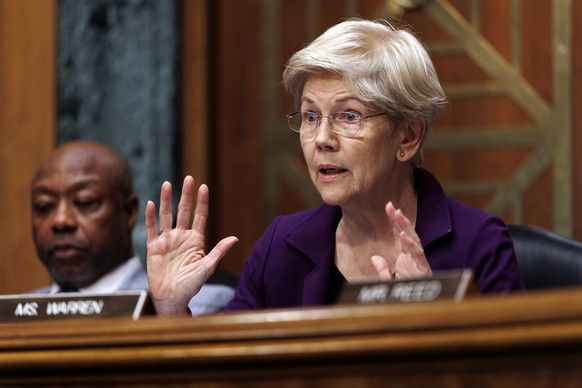 epa12707021 Ranking Member and Democrat US Senator Elizabeth Warren of Massachusetts asks questions of US Treasury Secretary Scott Bessent (not pictured) during a hearing of the Senate Banking, Housin ...